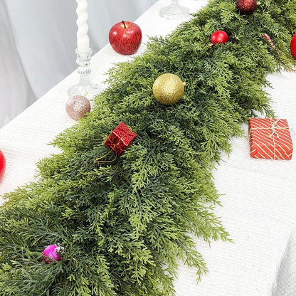 HollyCharm® 6ft Cedar Garlands